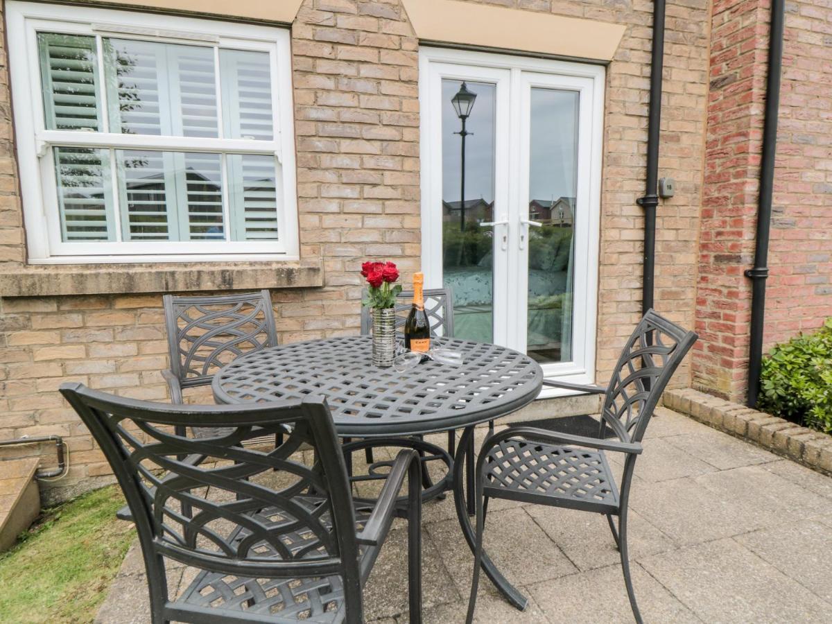 Denby Escape Villa Filey Exterior photo